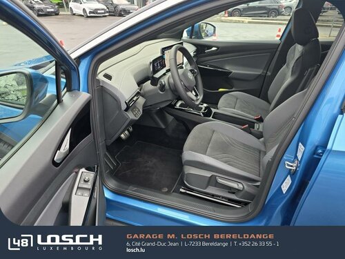 Volkswagen ID.5 Pro Blue 9