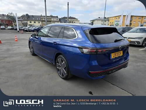 Volkswagen Passat Variant R-Line Blue 2