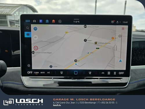 Volkswagen Passat Variant R-Line Blue 5