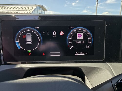 Volkswagen Tiguan R-Line Red 9