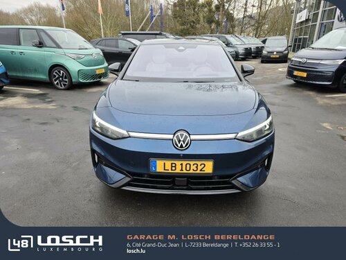 Volkswagen ID.7 Pro Blue 12
