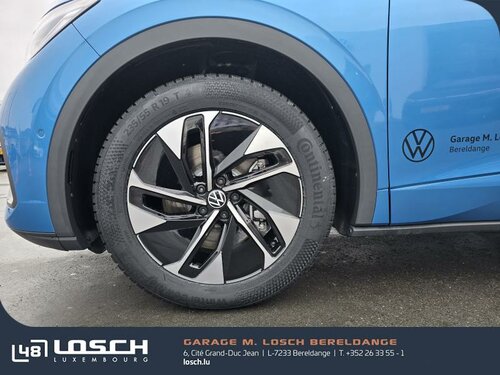 Volkswagen ID.5 Pro Blue 11